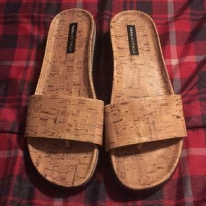 Dana Bachman cork Sandel. Size 8